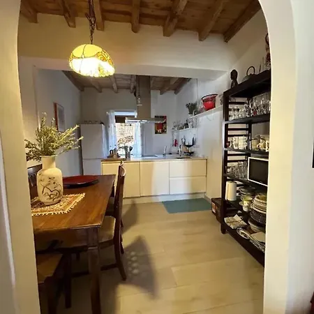 Spacious House In With Garden * Valdeande