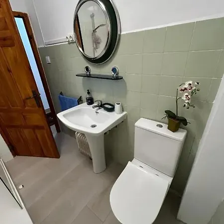 Holiday home Spacious House In With Garden