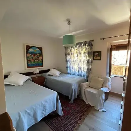 Spacious House In With Garden * Valdeande